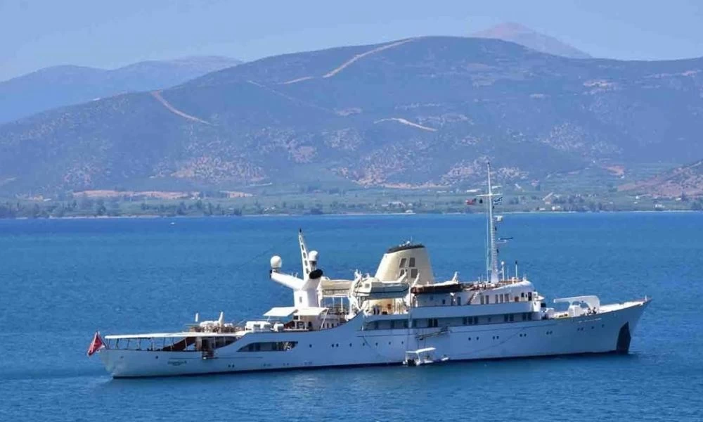Η θρυλική «Χριστίνα» ξαναπλέει στα ανοιχτά του Πόρτο Τσέρβο